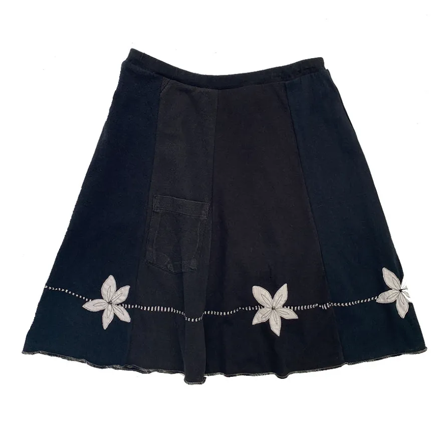 Cheap Classic Appliqué Skirt-White Daisy Classics